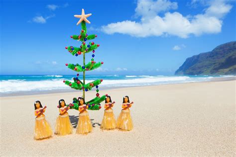 Listen to These 20 Hawaiʻi Holiday Tunes to Get You into the Christmas Spirit - Hawaii Magazine