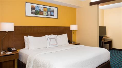 Middleboro Hotels near Plymouth, MA | Fairfield Inn & Suites Plymouth Middleboro