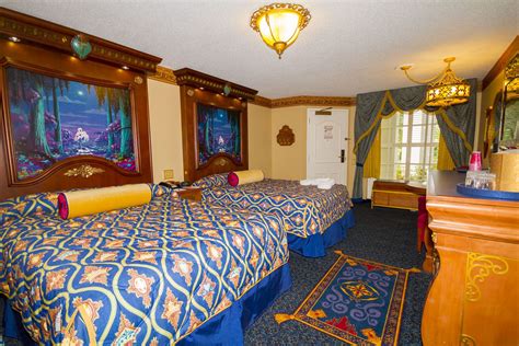 Port Orleans Riverside Royal Guest Rooms Photo Gallery | Port orleans riverside, Riverside ...