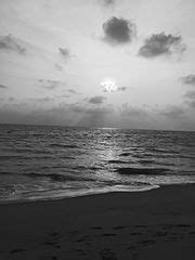 Category:Sunsets at beaches of Kerala - Wikimedia Commons