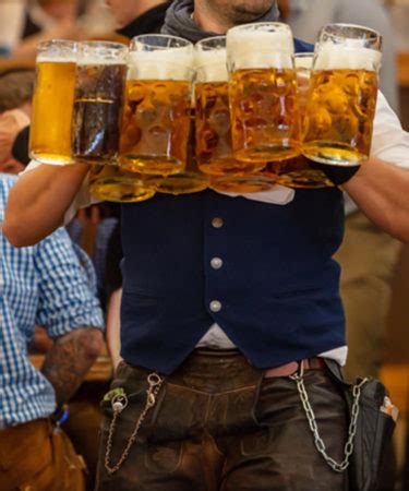 Oktoberfest Attendees Tried to Steal Nearly 100,000 Mugs at 2019 Fest ...