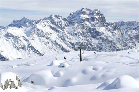 Cortina d'Ampezzo Ski Resort, Italy, Opening seasons 2022/2023 - Europe ...