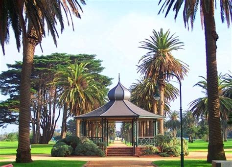 The Best Picnic Spots in Melbourne to Dine Alfresco | Sitchu Melbourne