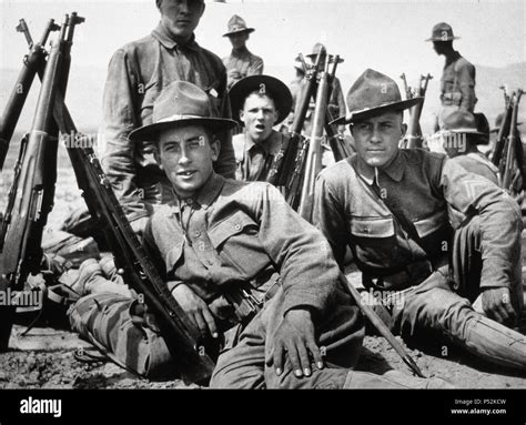 Spanish American War. Group of soldiers Stock Photo - Alamy