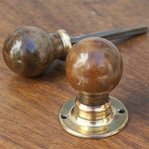 Antique wooden door knobs – Door Knobs