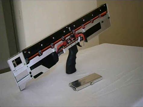 Full-Auto Gauss Gun - YouTube