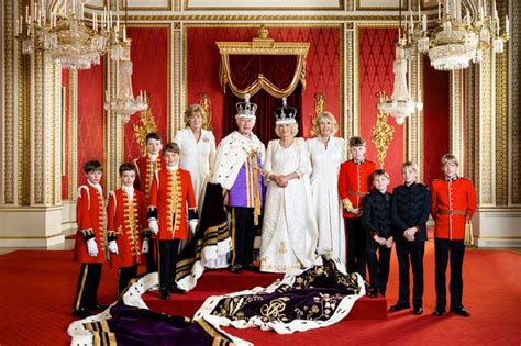 Who is in key coronation picture with King Charles and Queen Camilla ...