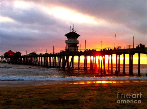 Huntington Beach Pier Sunset Photograph by Kelly George