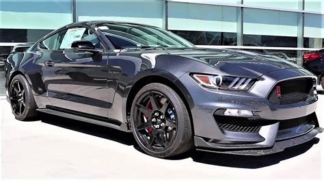 Video: 2019 Ford Mustang Shelby GT350R - Has the 350R Changed at All ...