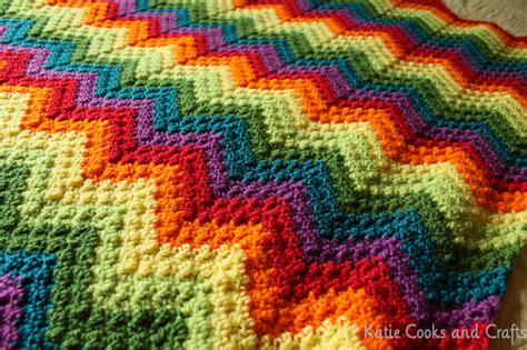 Rumpled Ripple Rainbow Baby Afghan - Knitting Bee