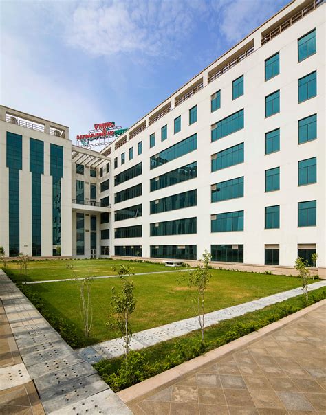 Safdarjung Hospital, Delhi on Behance