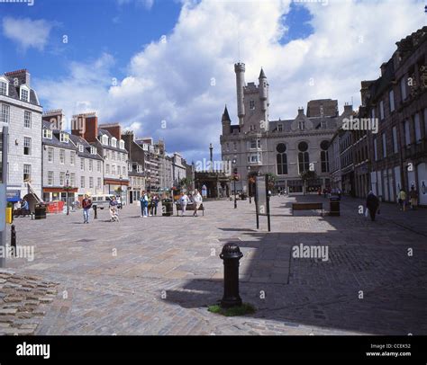 The Castlegate, Castle Street, Aberdeen, Aberdeen City, Scotland Stock Photo, Royalty Free Image ...