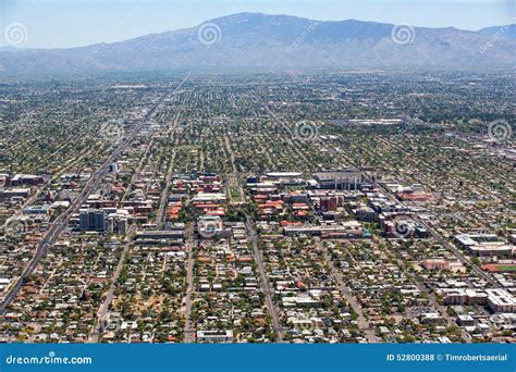 University of Arizona Aerial View Stock Photo - Image of campus, transportation: 52800388