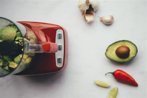 The 8 Best Juicers On Amazon Ranked by Price