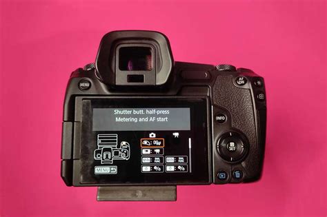 Back Button Focus – What, How, Why, & When to Use It? - PhotographyAxis