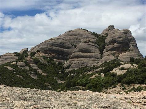 montserrat-spain-hiking-trails-near-barcelona-17 - Go Hike It