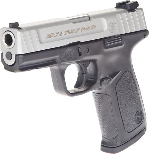 Smith & Wesson SD40 VE 40 S&W Full-Sized 14-Round Pistol | Academy