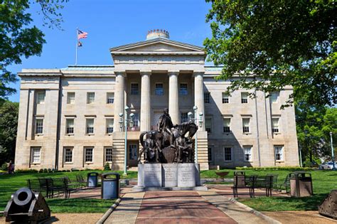 Nc State Capitol Building Stock Photo - Download Image Now - iStock