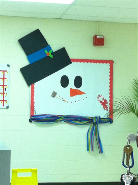 Snowman bulletin board! Did this at my work. :) | Snowman bulletin ...