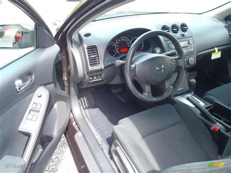 2006 Nissan altima coupe interior