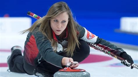 With baby due in spring, Rachel Homan's post-Scotties curling schedule uncertain | CBC Sports