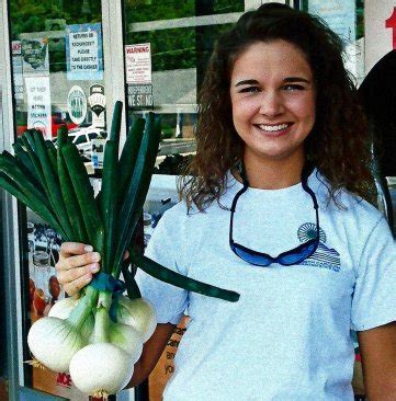 Supertar Hybrid White Onion Plants: Intermediate Day Onions > Onion Plant Varieties > Brown's ...