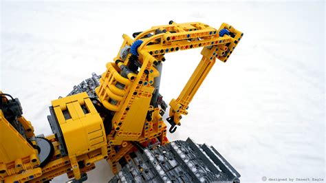 P1060055 | LEGO Technic Snow Dozer | Kirill Mazurov | Flickr