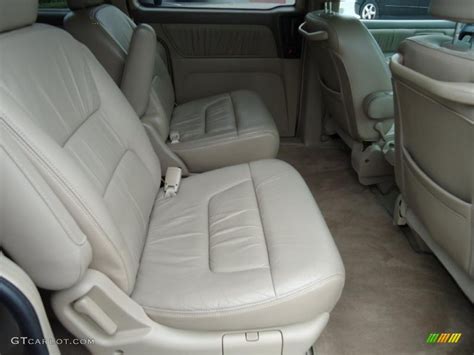 2004 Honda Odyssey EX-L interior Photo #43589371 | GTCarLot.com