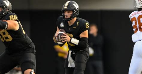 Diego Pavia injury update: Clark Lea reveals Vanderbilt QB's practice ...