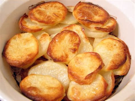 Potatoes Anna Recipe - Food.com | Recipe | Potatoes anna, Recipes, Food