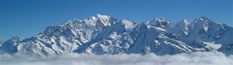 File:Massif du Mont-Blanc (hiver panoramique).jpg - Wikipedia
