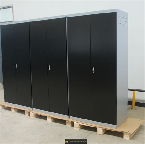 Metal Storage Cabinets - Safety Cabinets