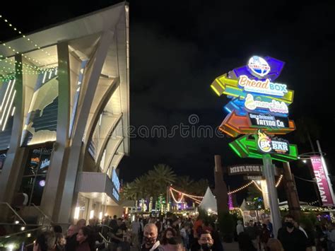 Universal CityWalk in Orlando, Florida Editorial Stock Photo - Image of ...