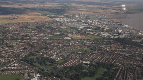 Hull's green spaces 'vulnerable' to developers - charity - BBC News