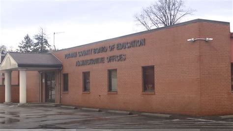 Suit claims Putnam board violated open meetings law in education strike