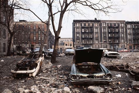 Eagle at Westchester Aves, Bronx, 1970. [1500x1000] : HistoryPorn