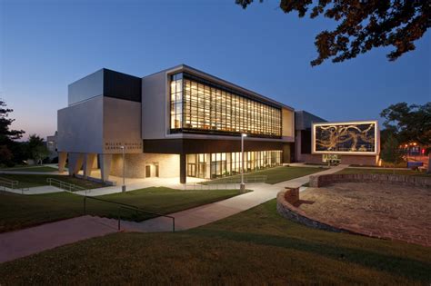 University of Missouri Kansas City Miller Nichols Library – Sasaki