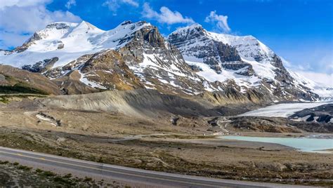 Columbia Icefield (Athabasca Glacier): 25 Tips BEFORE Visiting