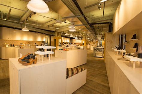 Retail Stores Are Making a Strong Push in the Garment District - Racked NY