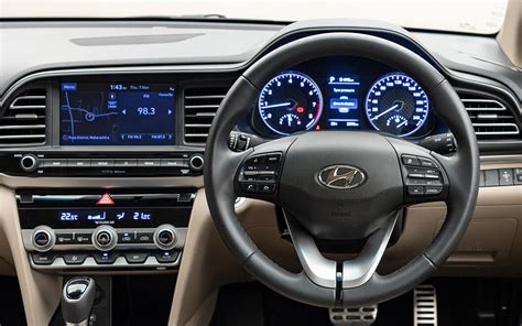 Hyundai Elantra Interior 2017 India | Cabinets Matttroy