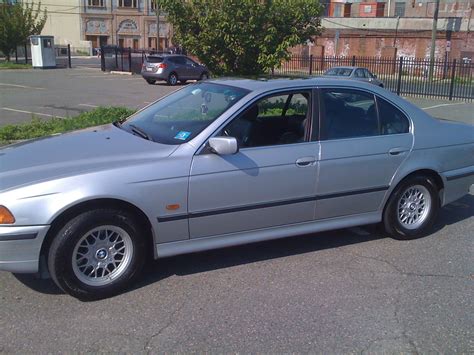 1998 Bmw 5 series 523i se review