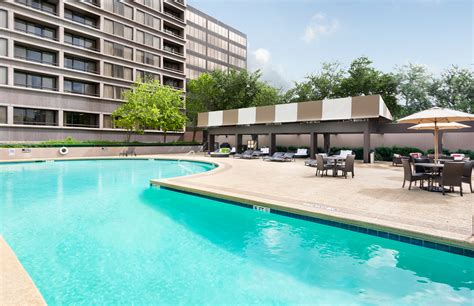 Houston Accommodations | DoubleTree by Hilton Houston Galleria