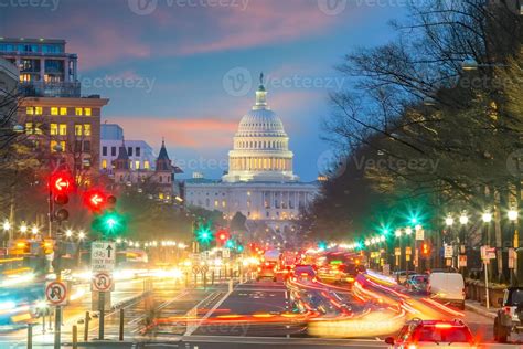 Washington DC downtown skyline of USA 3178889 Stock Photo at Vecteezy