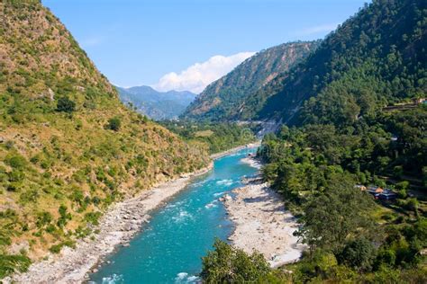 Fleuve De Ganges En Montagnes De L'Himalaya Image stock - Image du nature, support: 27389241