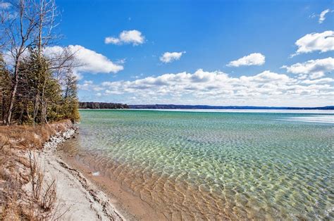 15 Top Lakes in Michigan | PlanetWare