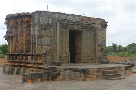 Journeys across Karnataka: Hangal Fort and Billeshwara temple