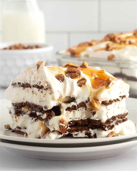 Caramel Pecan Ice Cream Sandwich Cake - The BakerMama