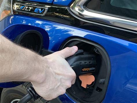 2020 Chevrolet Bolt EV: 5 Reasons To Consider Going Electric (Review)