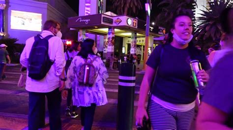 Las Vegas Strip Walk at Night 2021 - RapidFire Travel