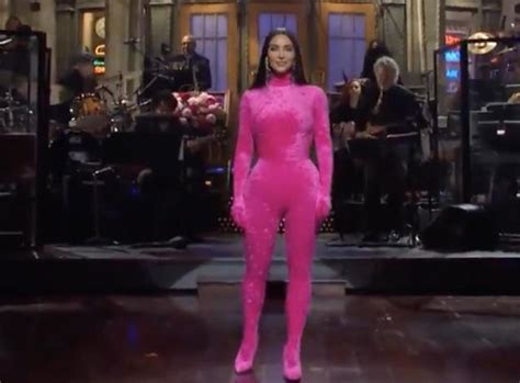 Kim Kardashian Opens ‘SNL’ in Head-to-Toe Pink